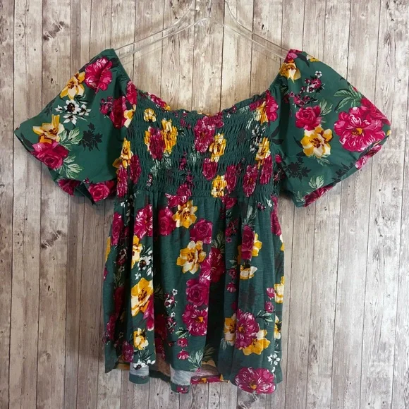 Torrid Floral Puff Sleeve Smocked Blouse - Picture 6 of 6